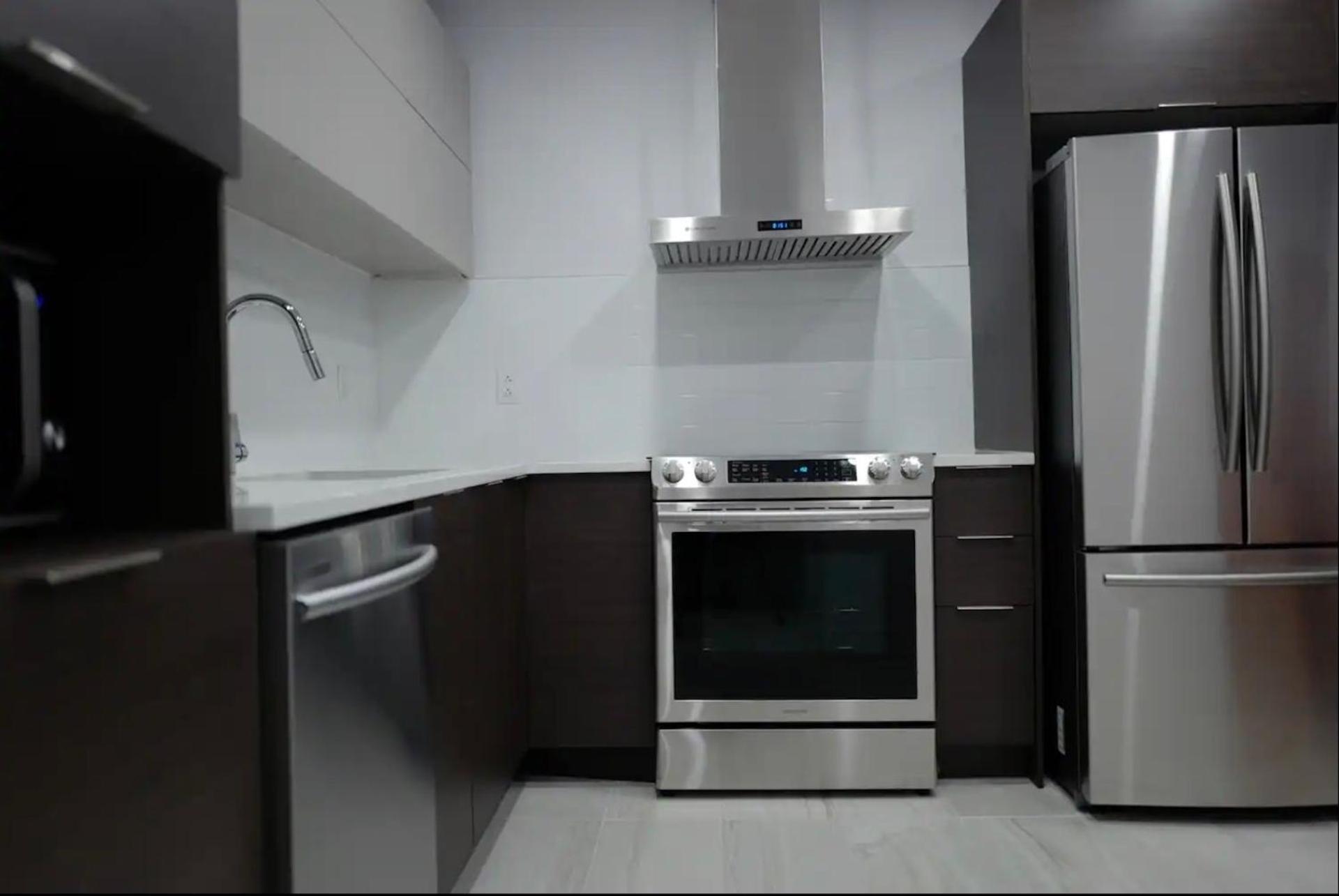 Le Bijou Airhome One Or Two Bedroom Apartment Montreal