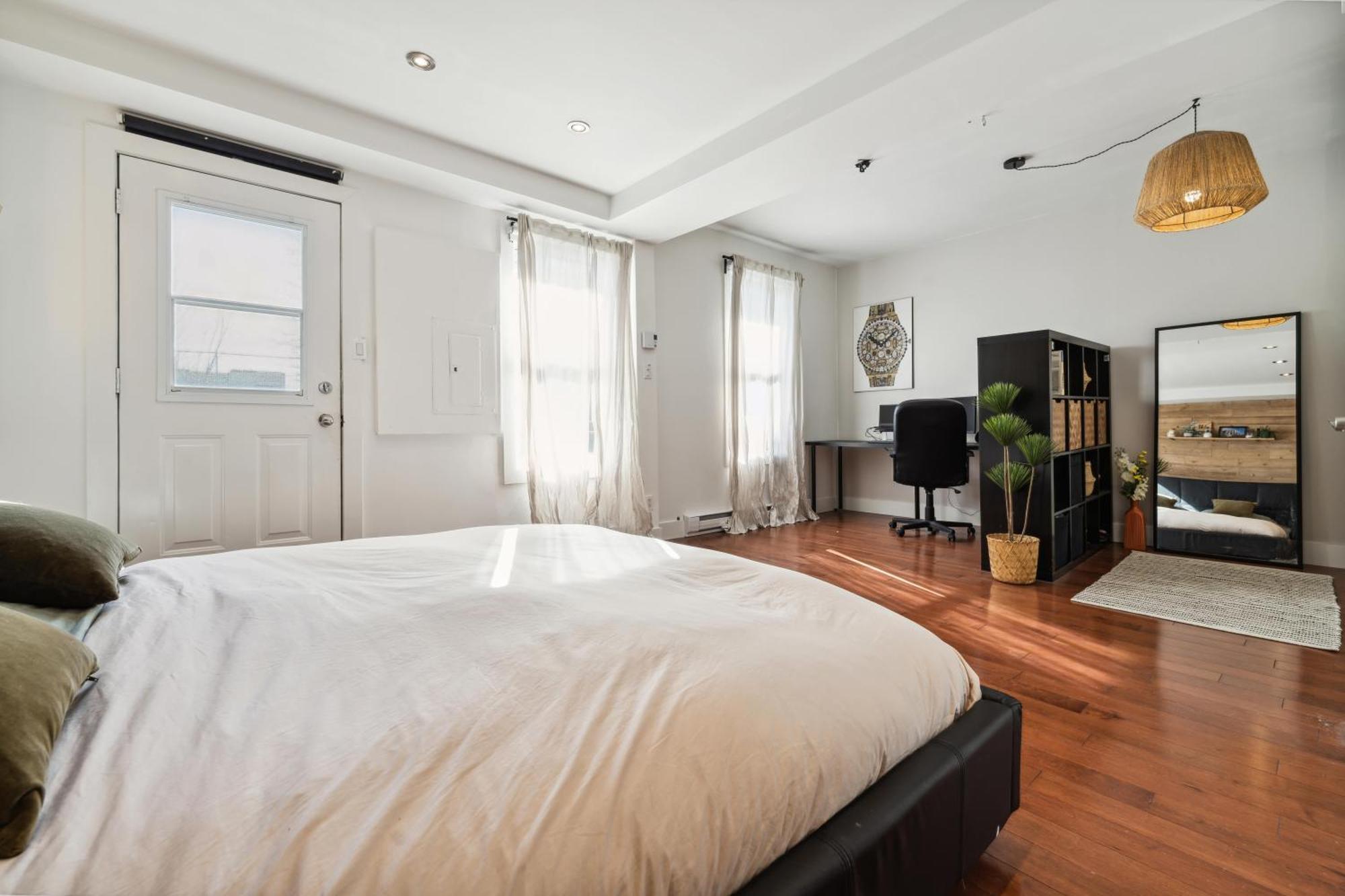 Jolie Maison Entiere A *