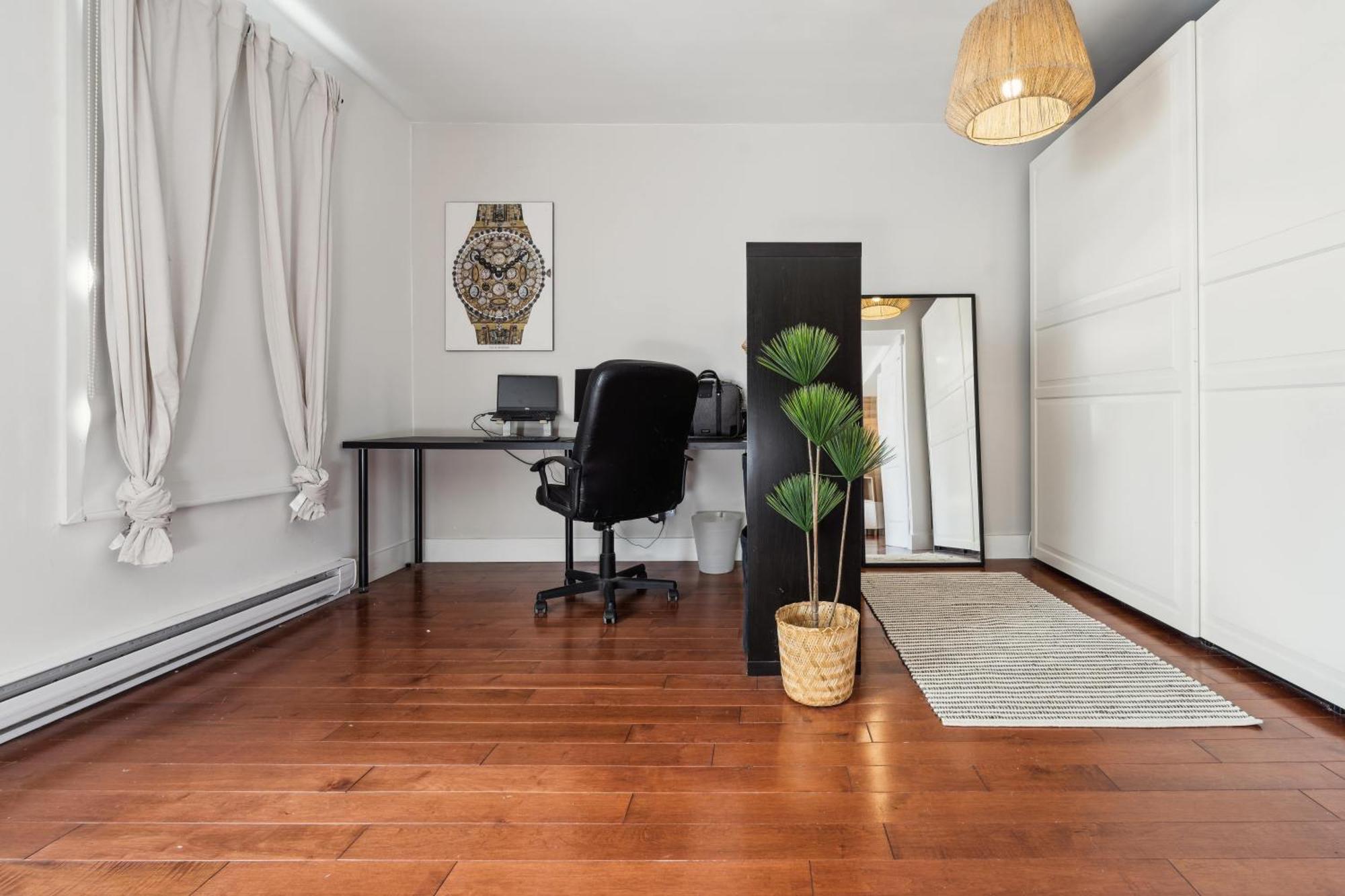Jolie Maison Entiere A *