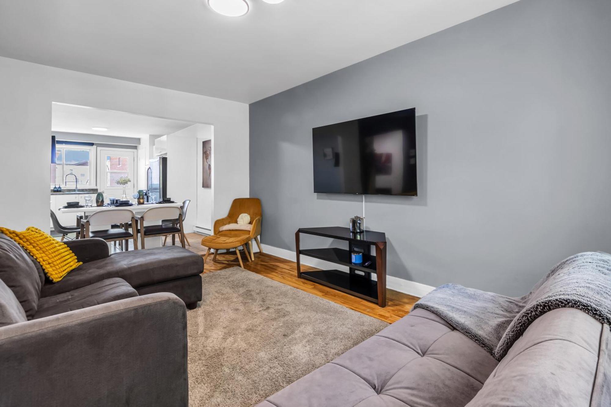 Cozy 3 Bedrooms Apartment