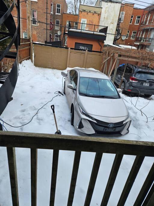Chic 2 Bedroom Montreal