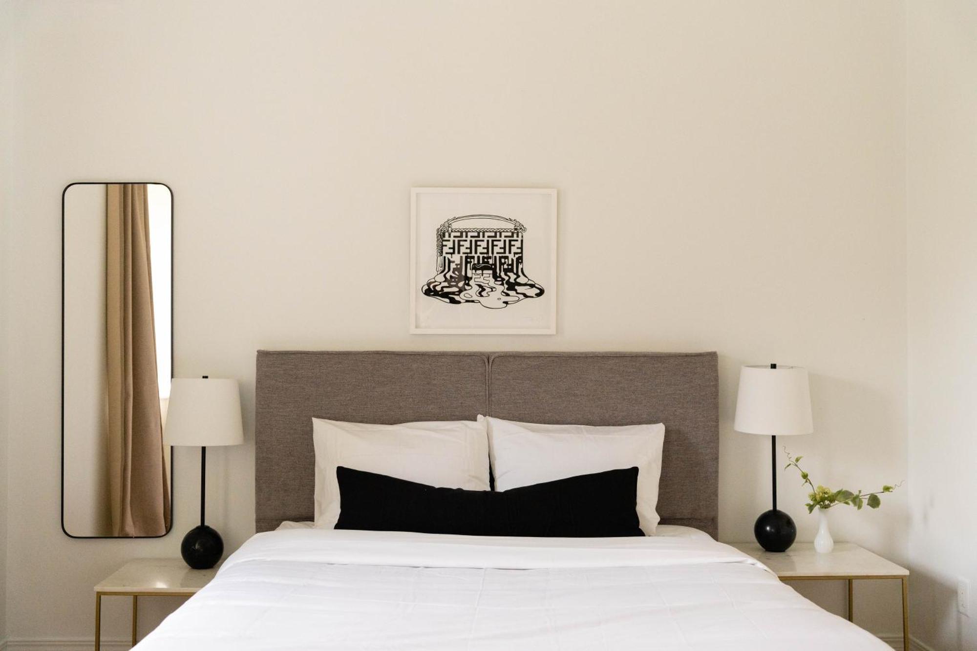 Maison Rasco By Luxury In Transit 4* Montreal