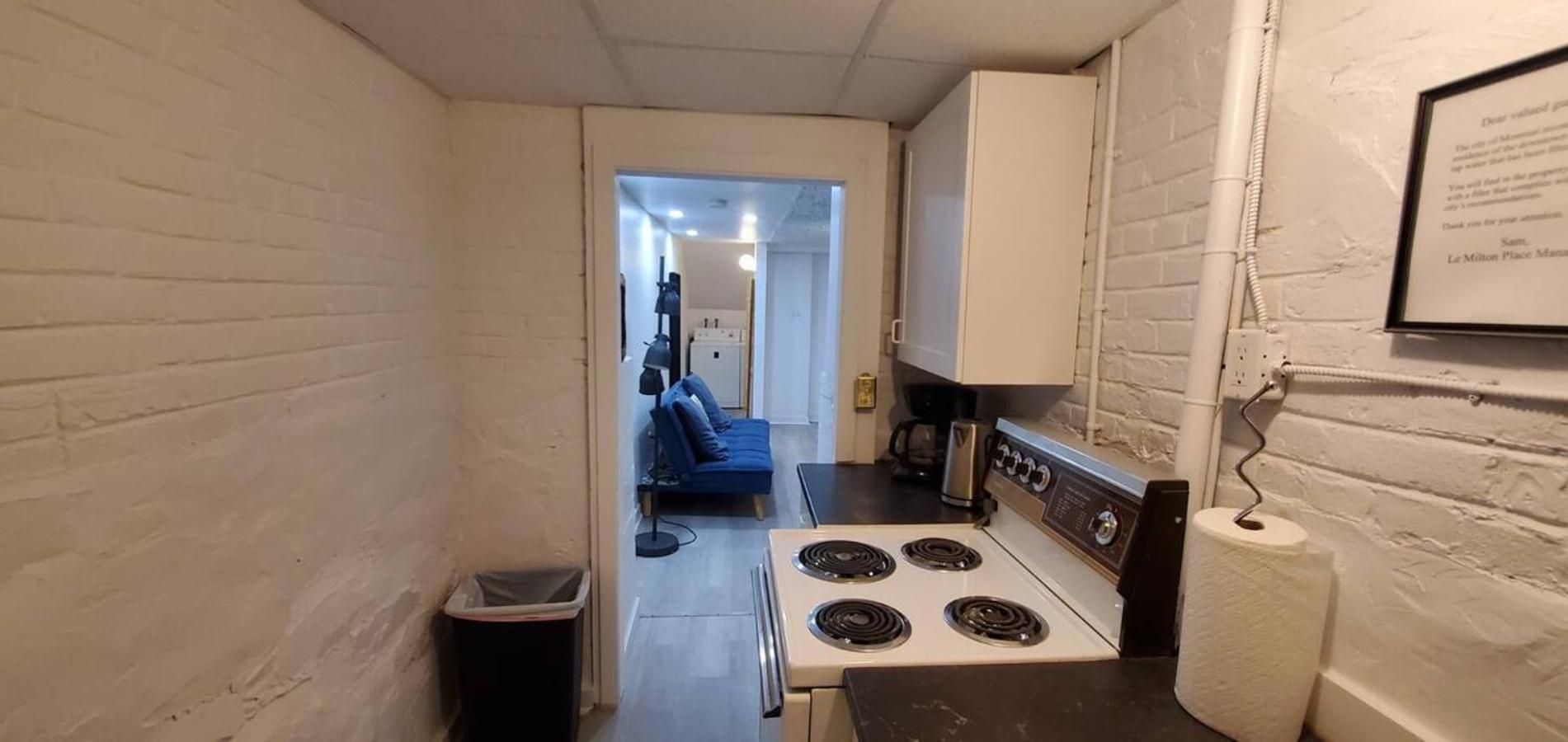 Heart Of Mtr For Memerable Experiance 2 Backyard 7minmetro Fully Renovated & Equipped Montreal