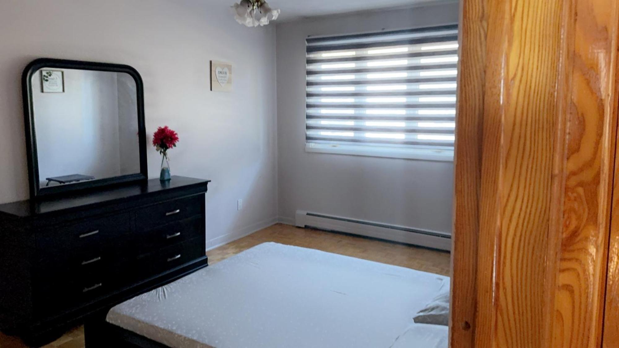 Three Bedroom Cozy * Montreal