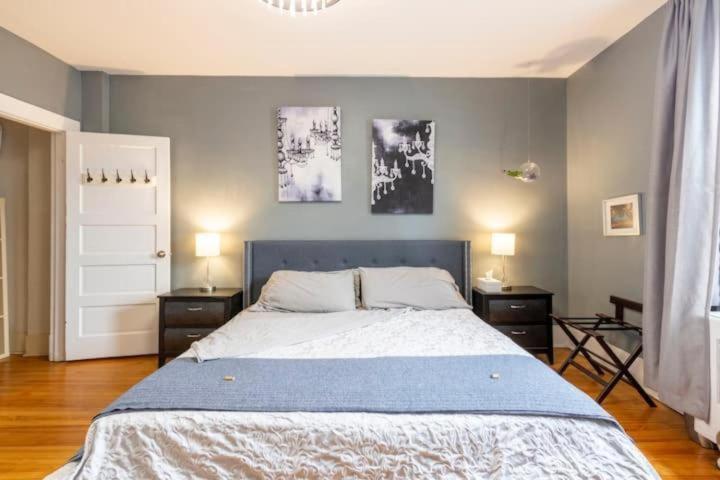2 Kings In 2 Downtown Bed & Breakfast Montreal