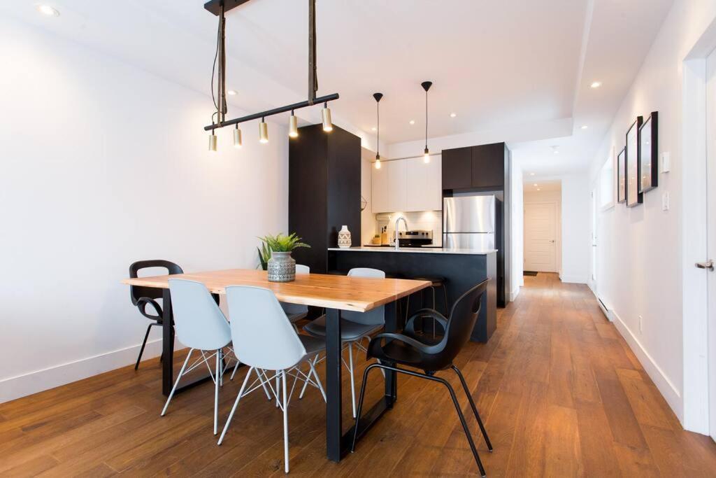 Sleek In The Heart Of Little Italy By Den Apartment