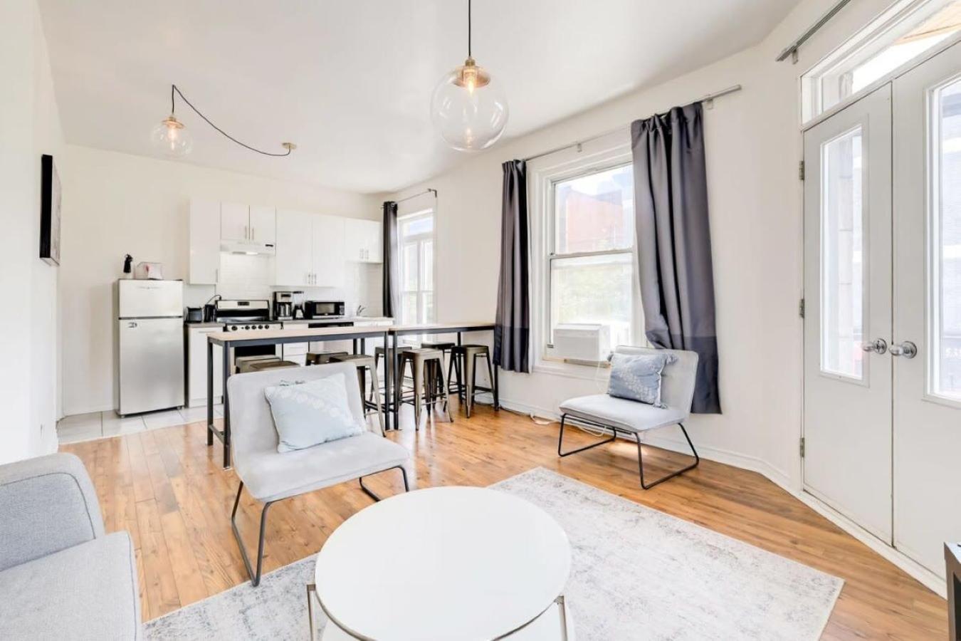 Chez Mont Royal Apartment
