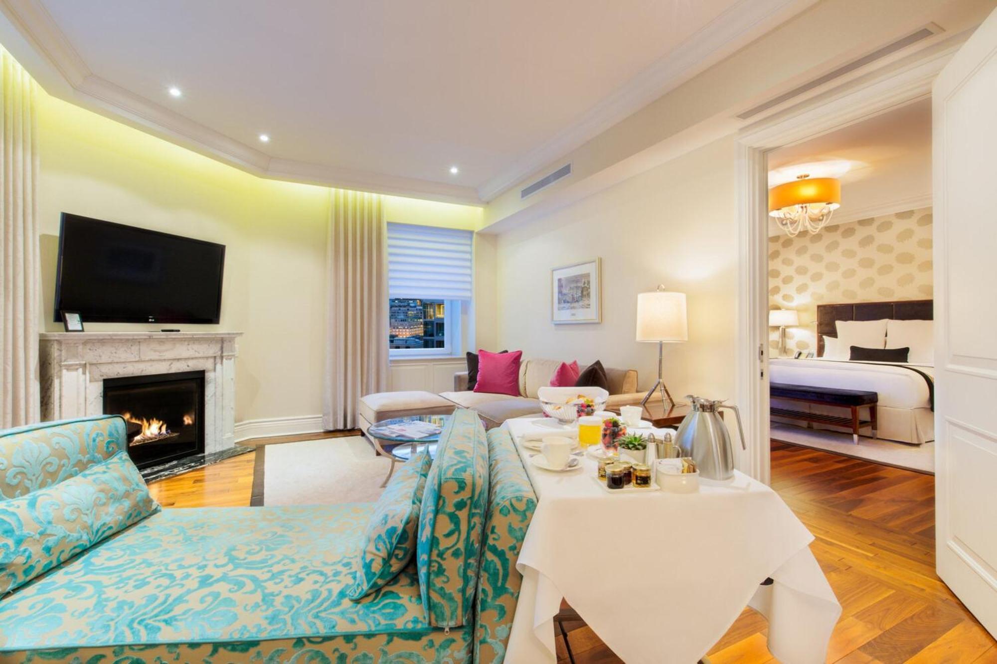 Hotel The Ritz-carlton,