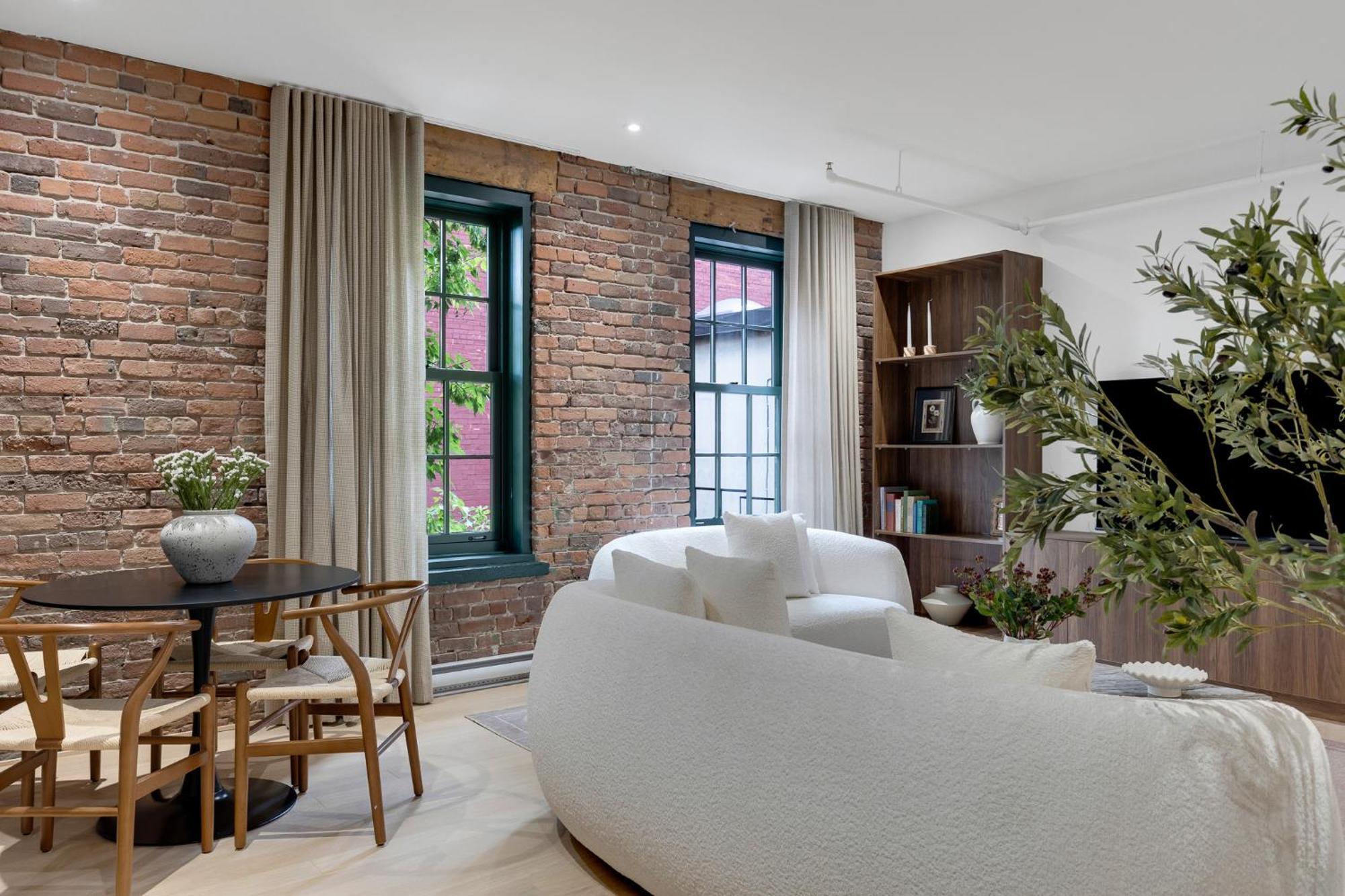 The Mercer Boutique 4*