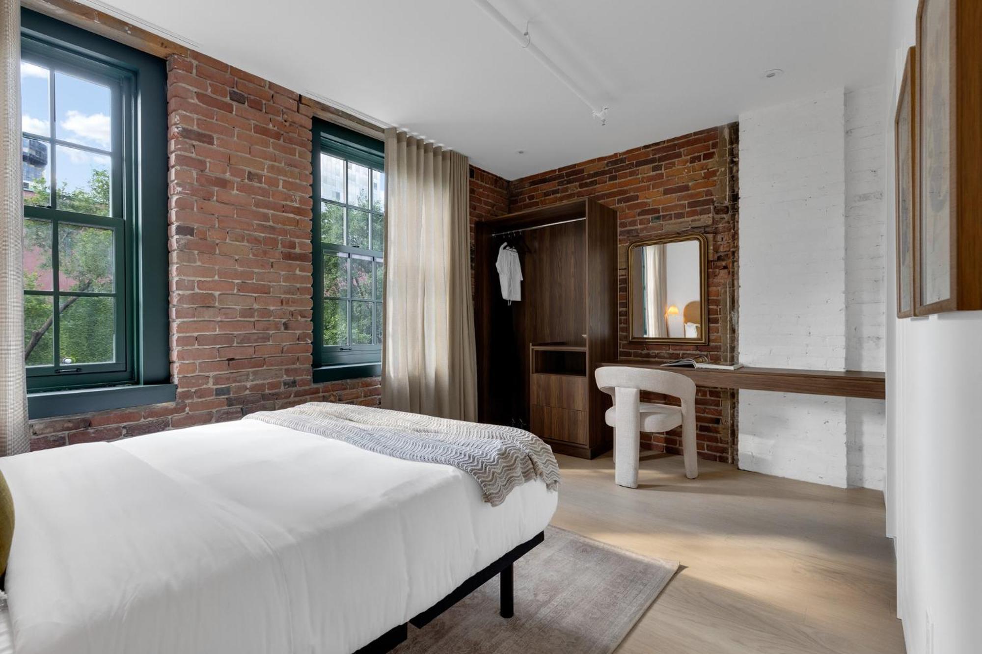 The Mercer Boutique Aparthotel 4*