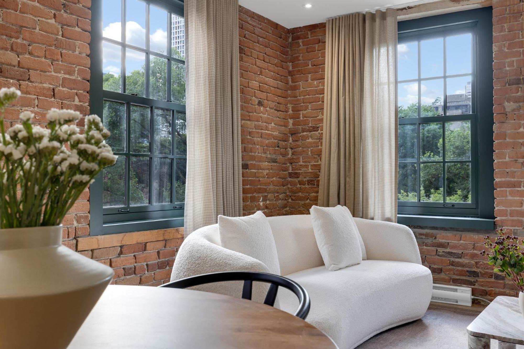 The Mercer Boutique 4*