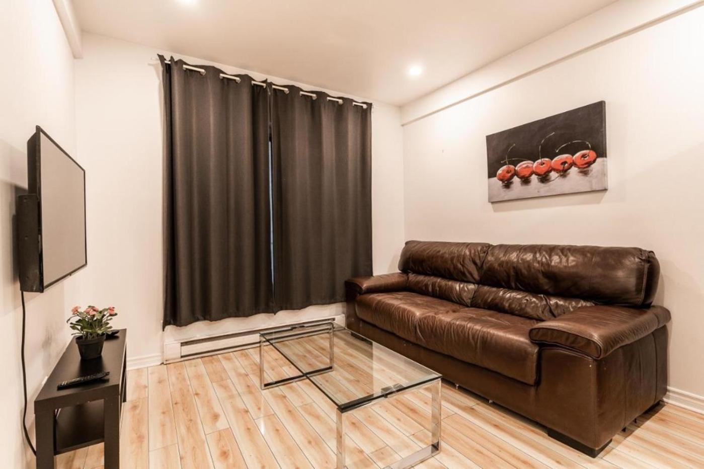 Apartment Cozy 1 Bedroom - 107 Montreal