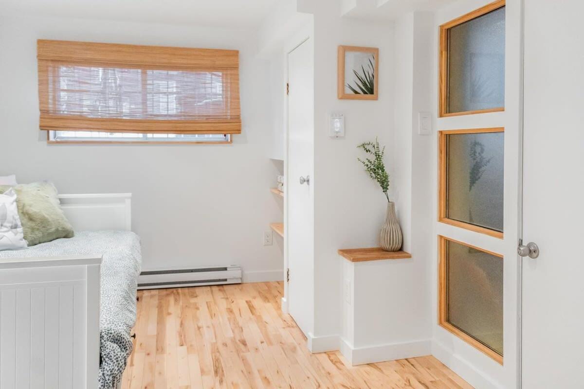 Magnificent 2br Fully Equipped Apartment Montreal