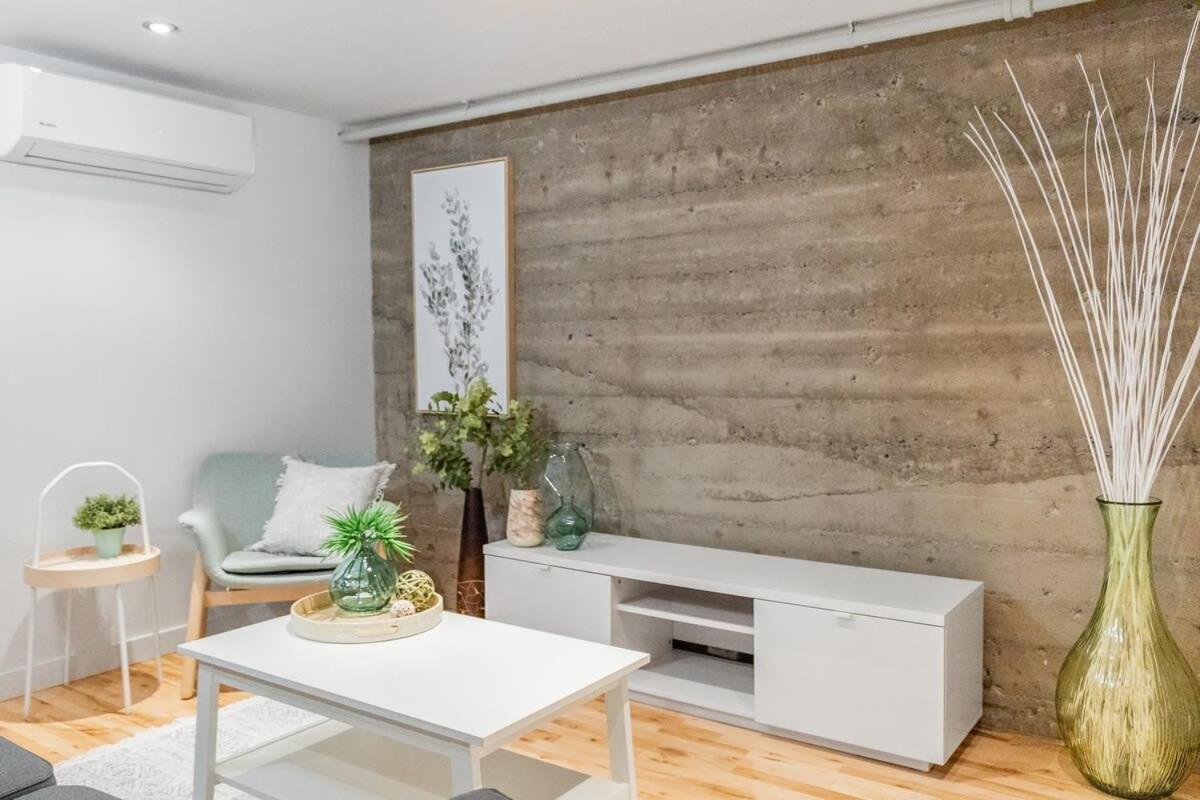 Magnificent 2br Fully Equipped Apartment *