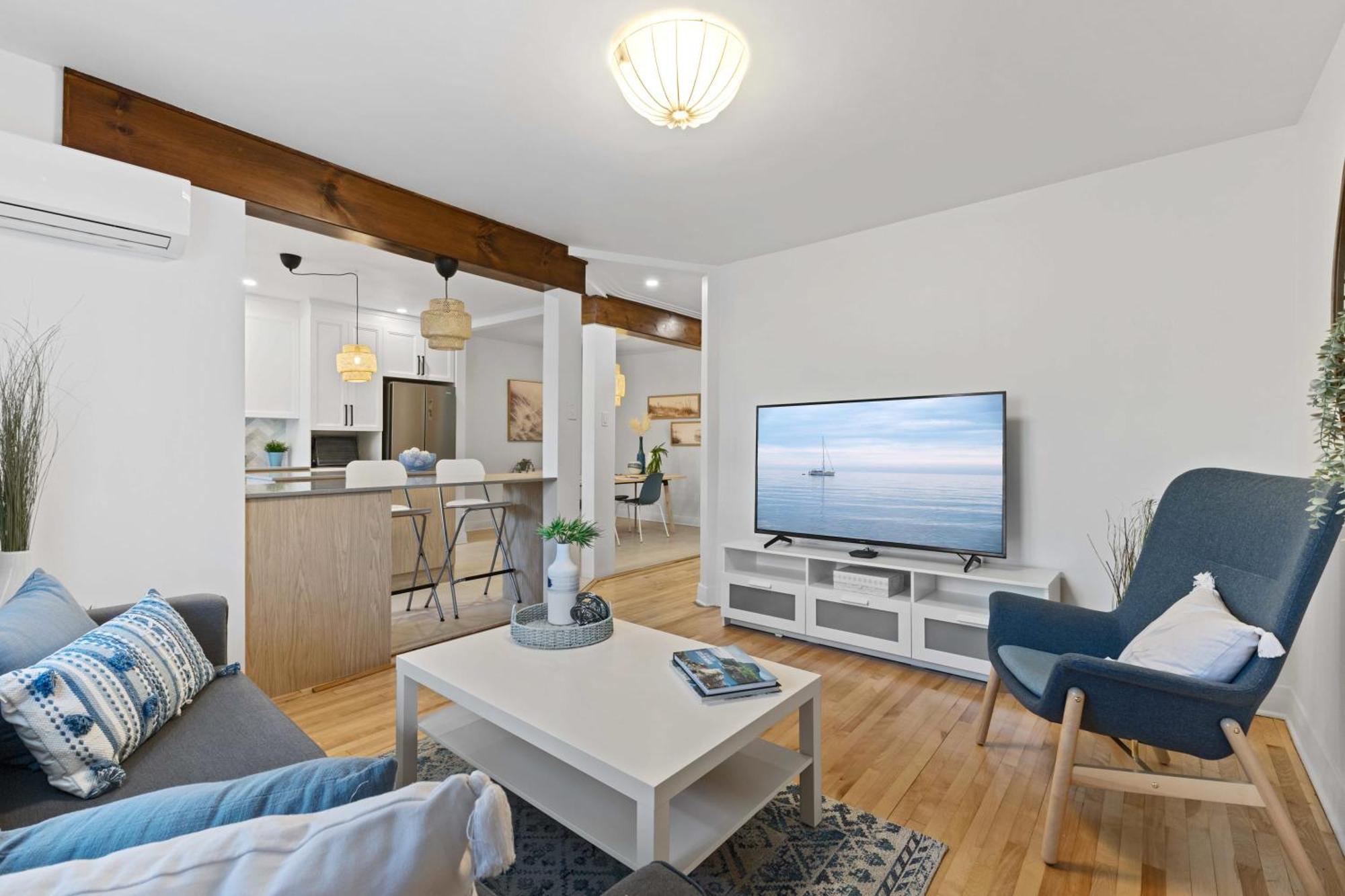 Apartment Large Beautiful 2br Fully Equipped Montreal