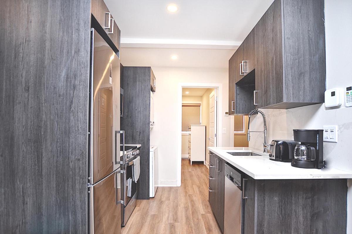 Elegant 3bdr In Heart Of Plateau 8b *