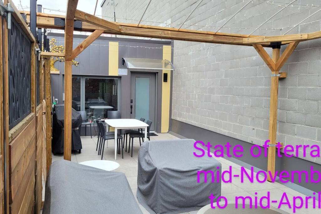 Plaza12 - Stringlights, Xl Terrace, Restos & Shops Apartment *