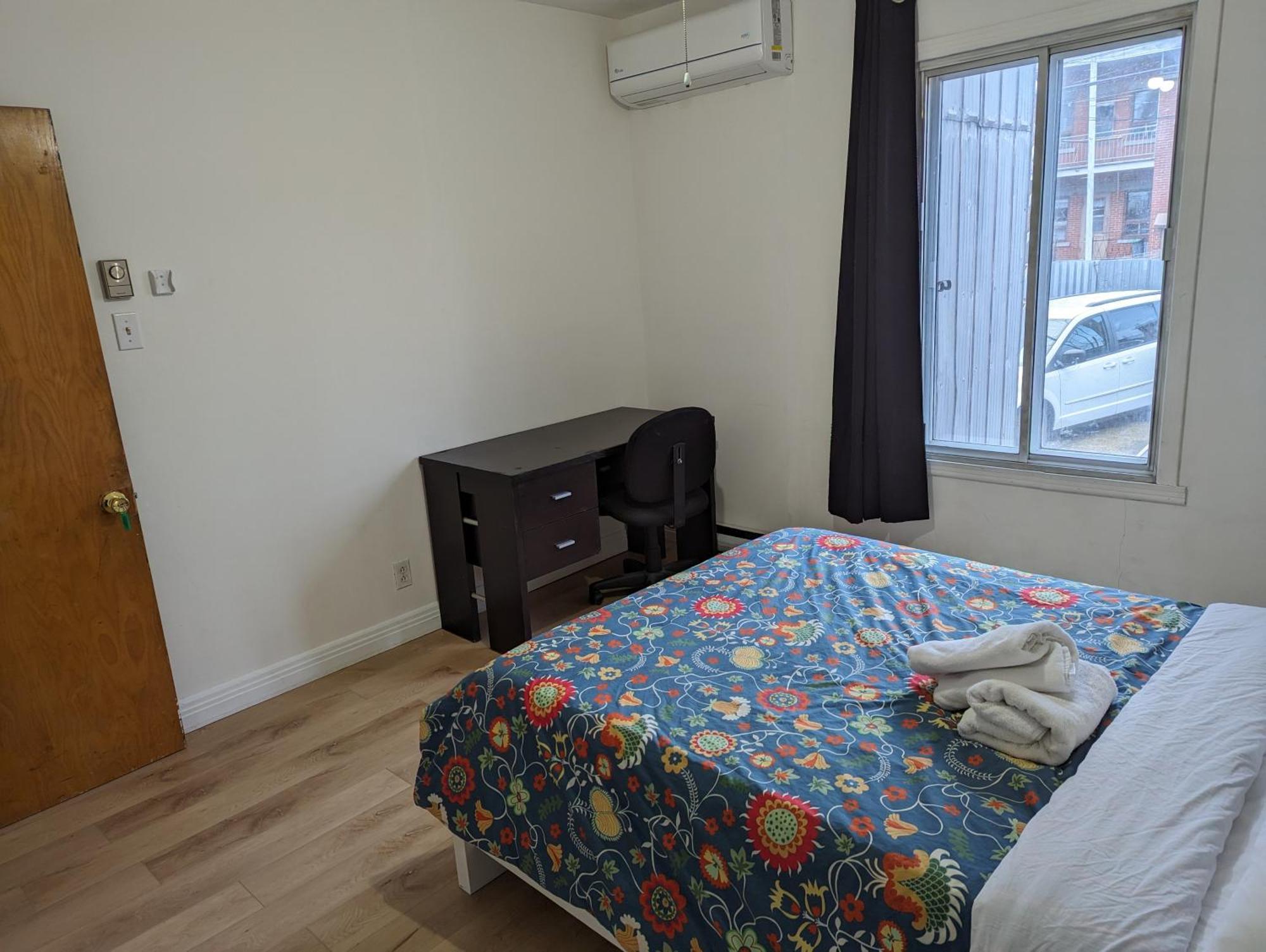 Harmony Near Metro Monk Station With Self Check-in *