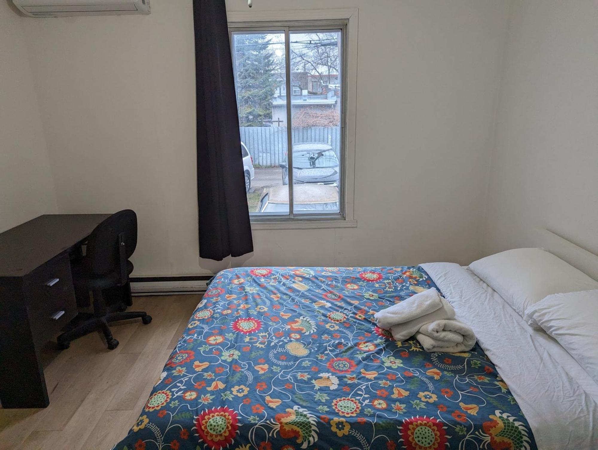 Guest house Harmony Near Metro Monk Station With Self Check-in