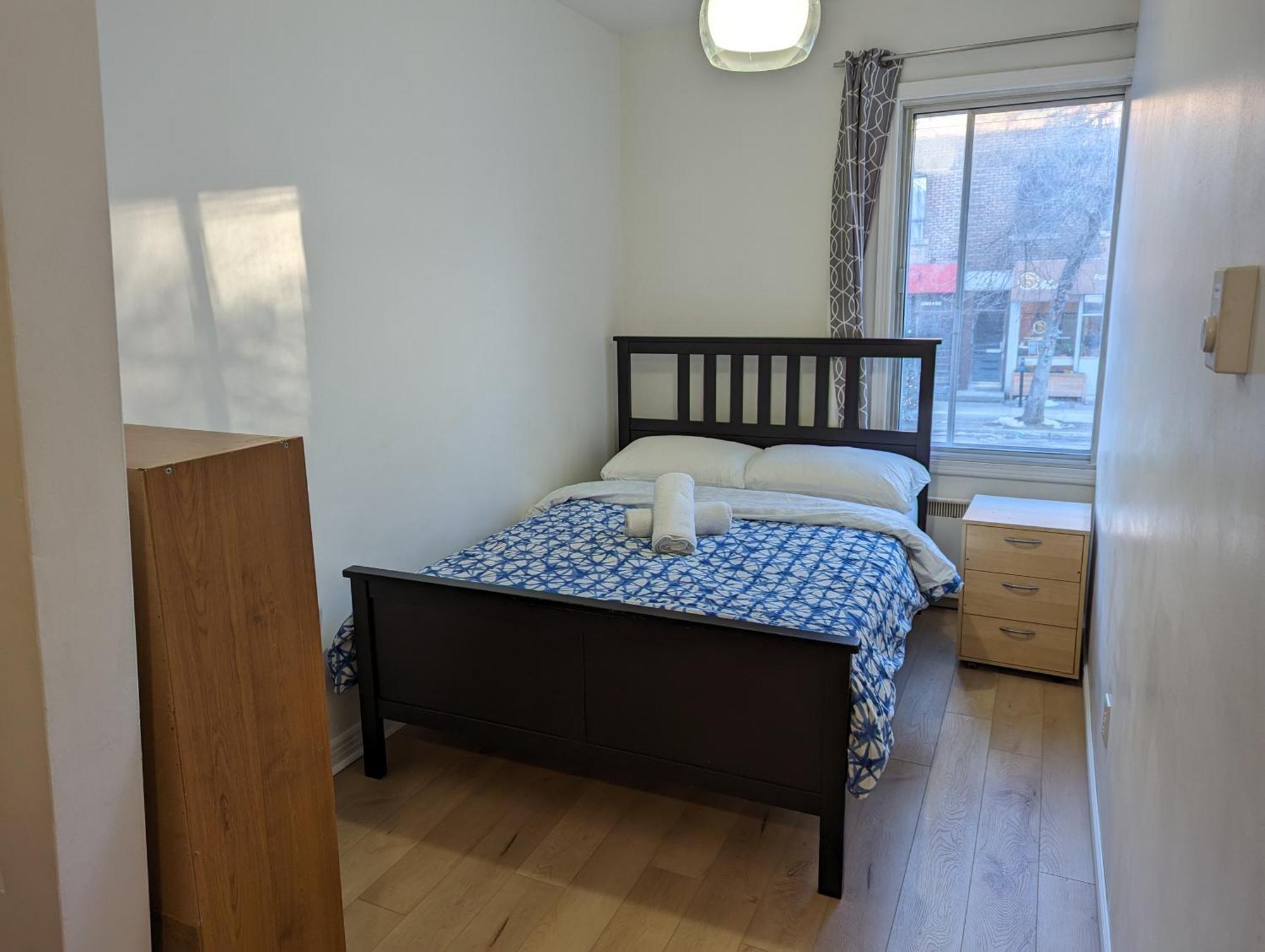 Guest house Harmony Near Metro Monk Station With Self Check-in Montreal