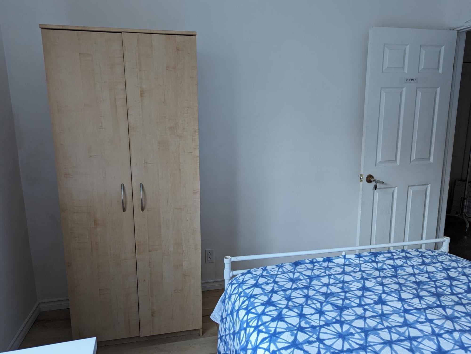 Harmony Near Metro Monk Station With Self Check-in Guest house