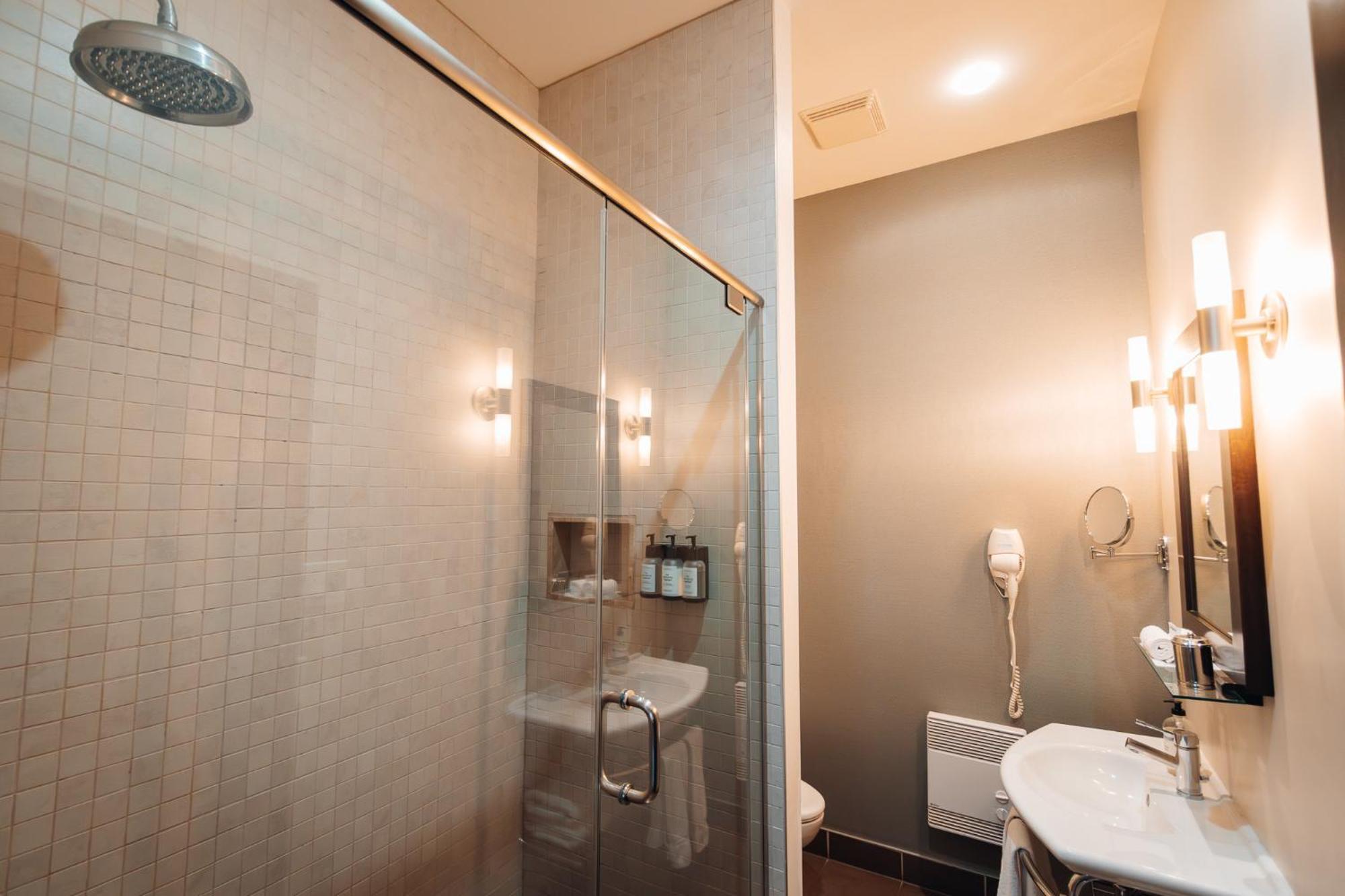 Aparthotel Self Check-in Boutique - Quartier Latin - 101 Montreal
