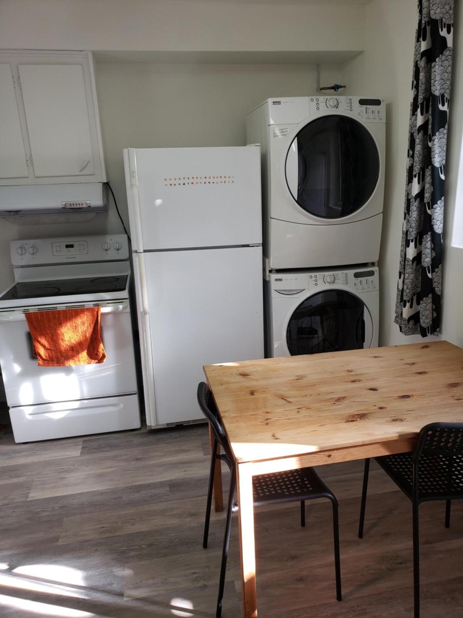 Harmony Near Metro Monk Station With Self Check-in Guest house