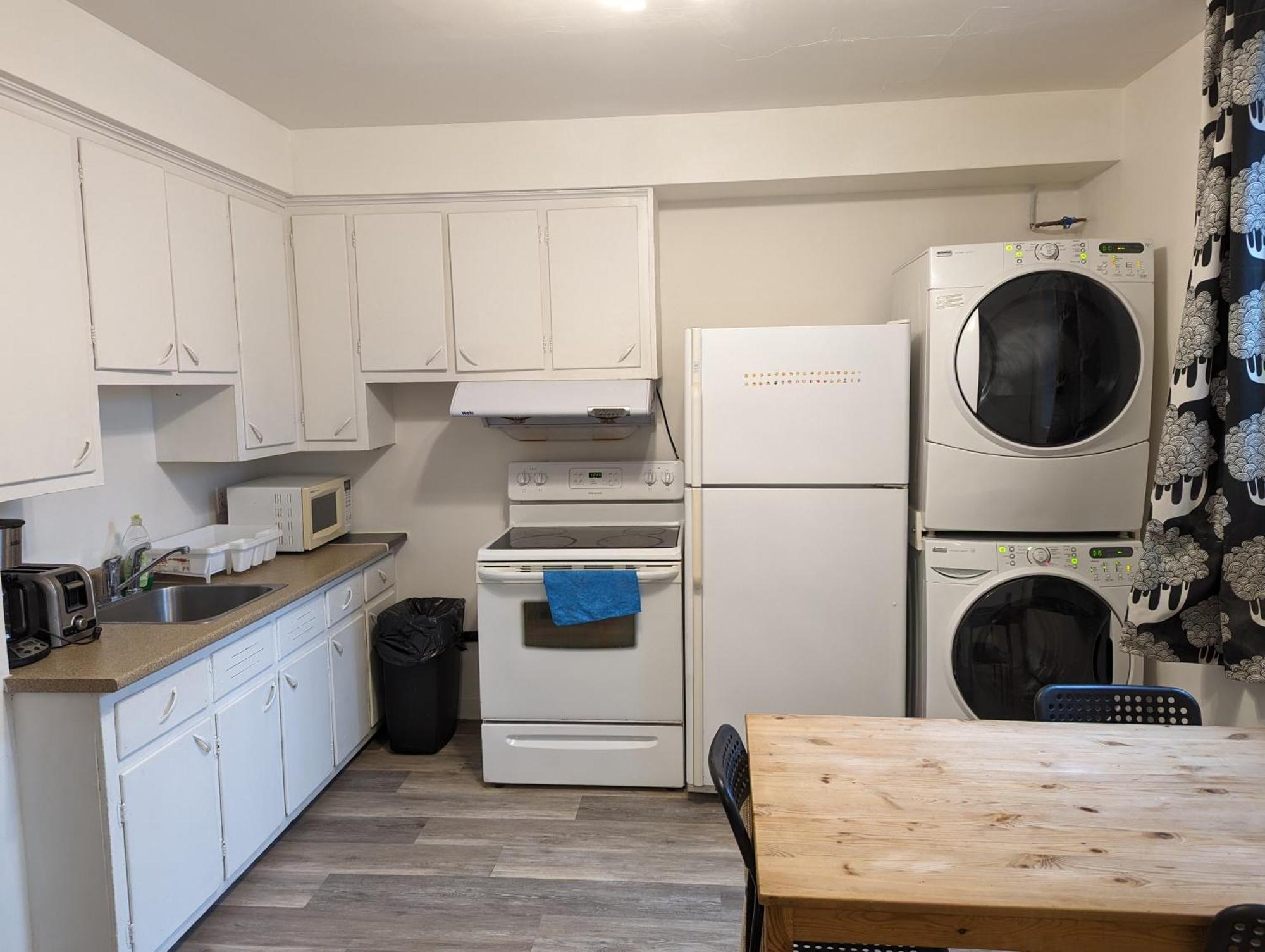 Harmony Near Metro Monk Station With Self Check-in * Montreal