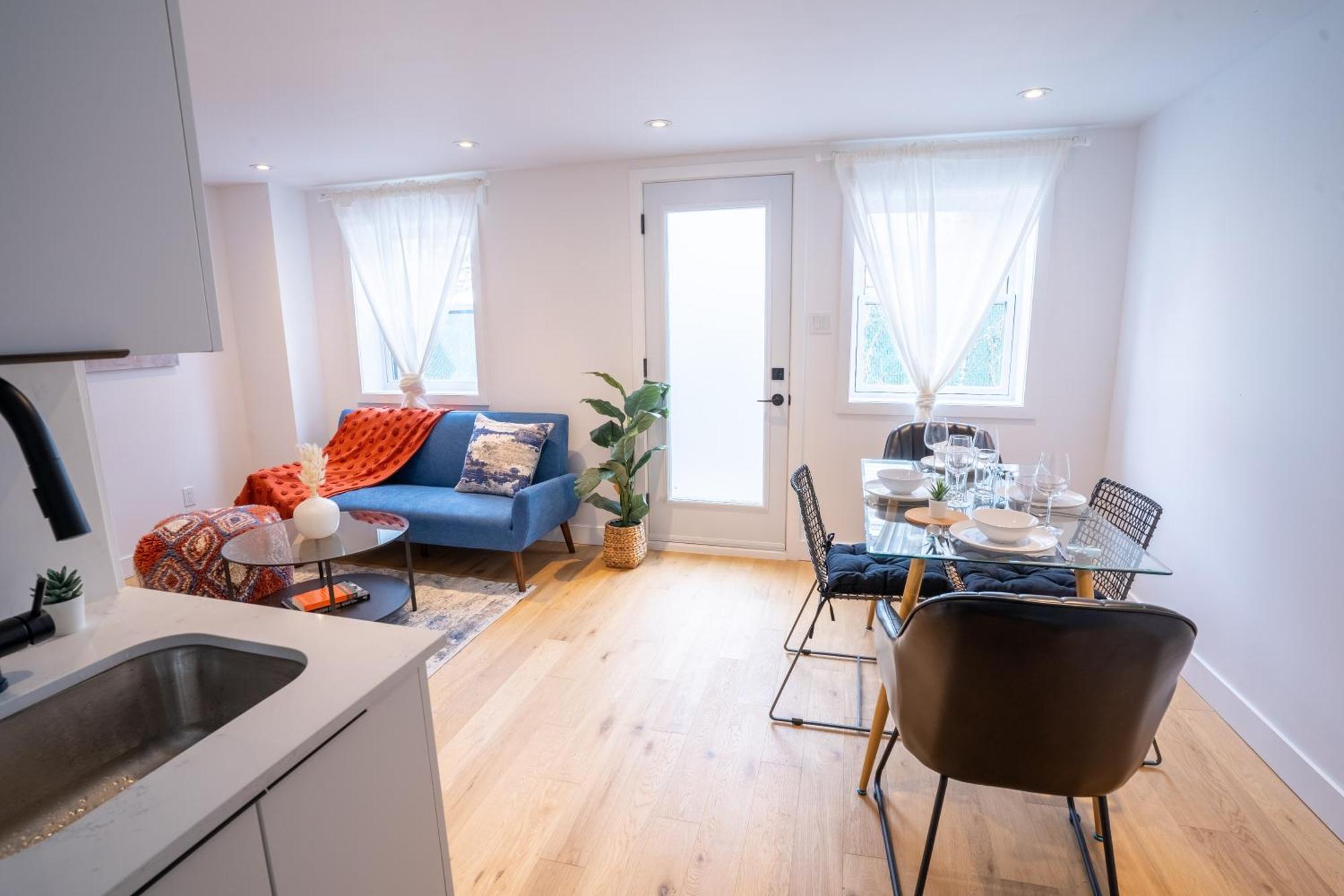 Apartment Superb 2 Bed Steps From Downtown And 2min To Metro