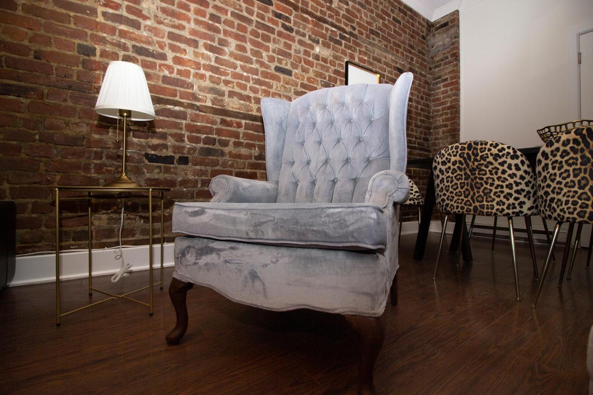 Mackay Street Downtown - Bell Center, Nightlife, & Metro At Your Doorstep! * Montreal