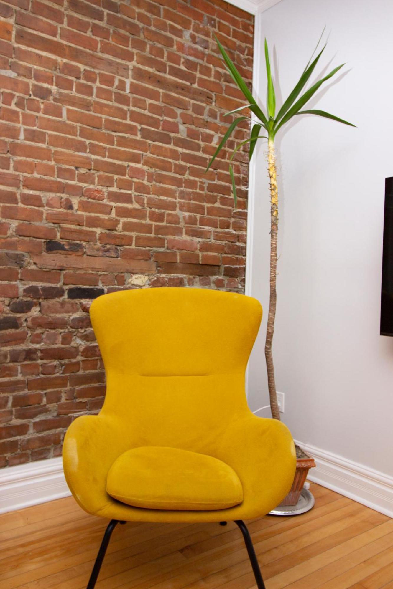 Mackay Street Downtown - Bell Center, Nightlife, & Metro At Your Doorstep! Apartment *