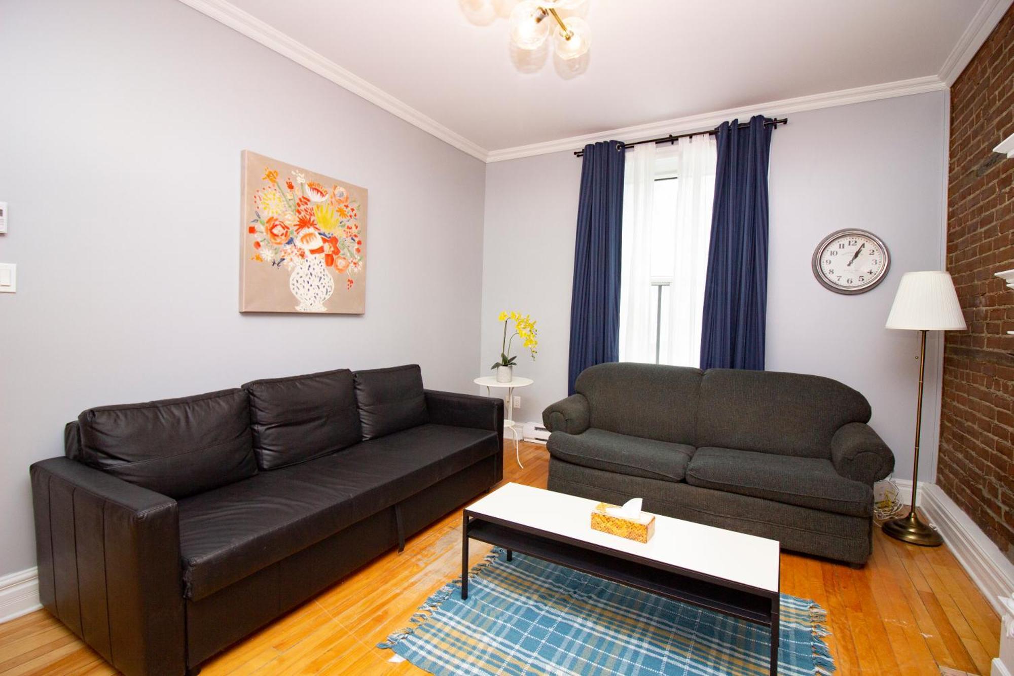 Mackay Street Downtown - Bell Center, Nightlife, & Metro At Your Doorstep! *