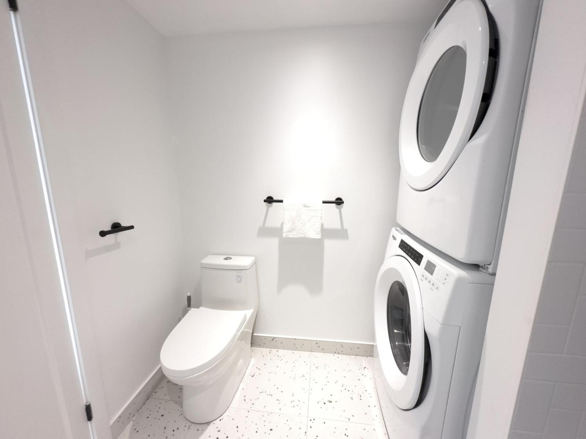 Apartment Perfect 3 Bedrooms Downtown 2mins To Metro *