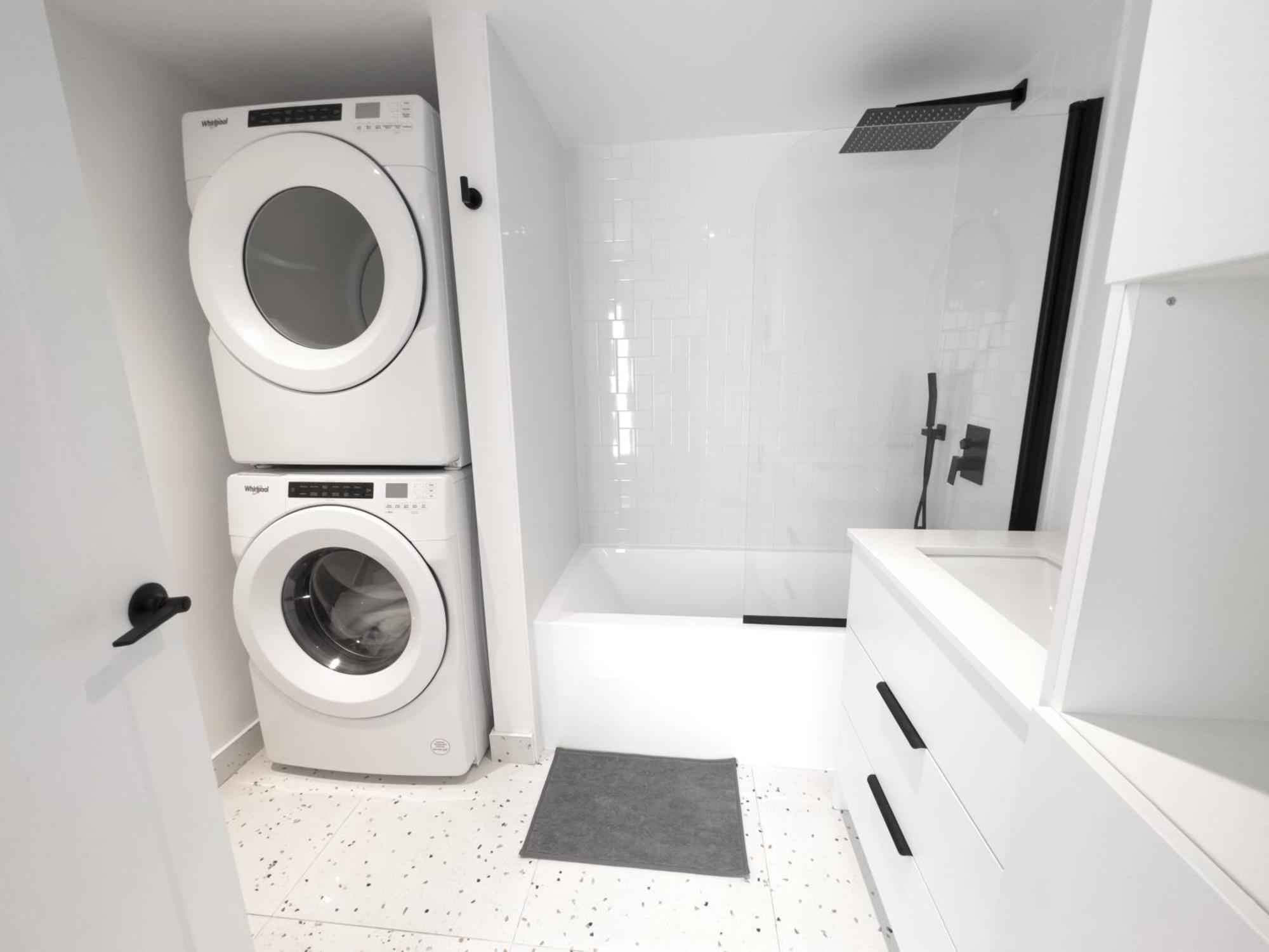 Apartment Perfect 3 Bedrooms Downtown 2mins To Metro Montreal