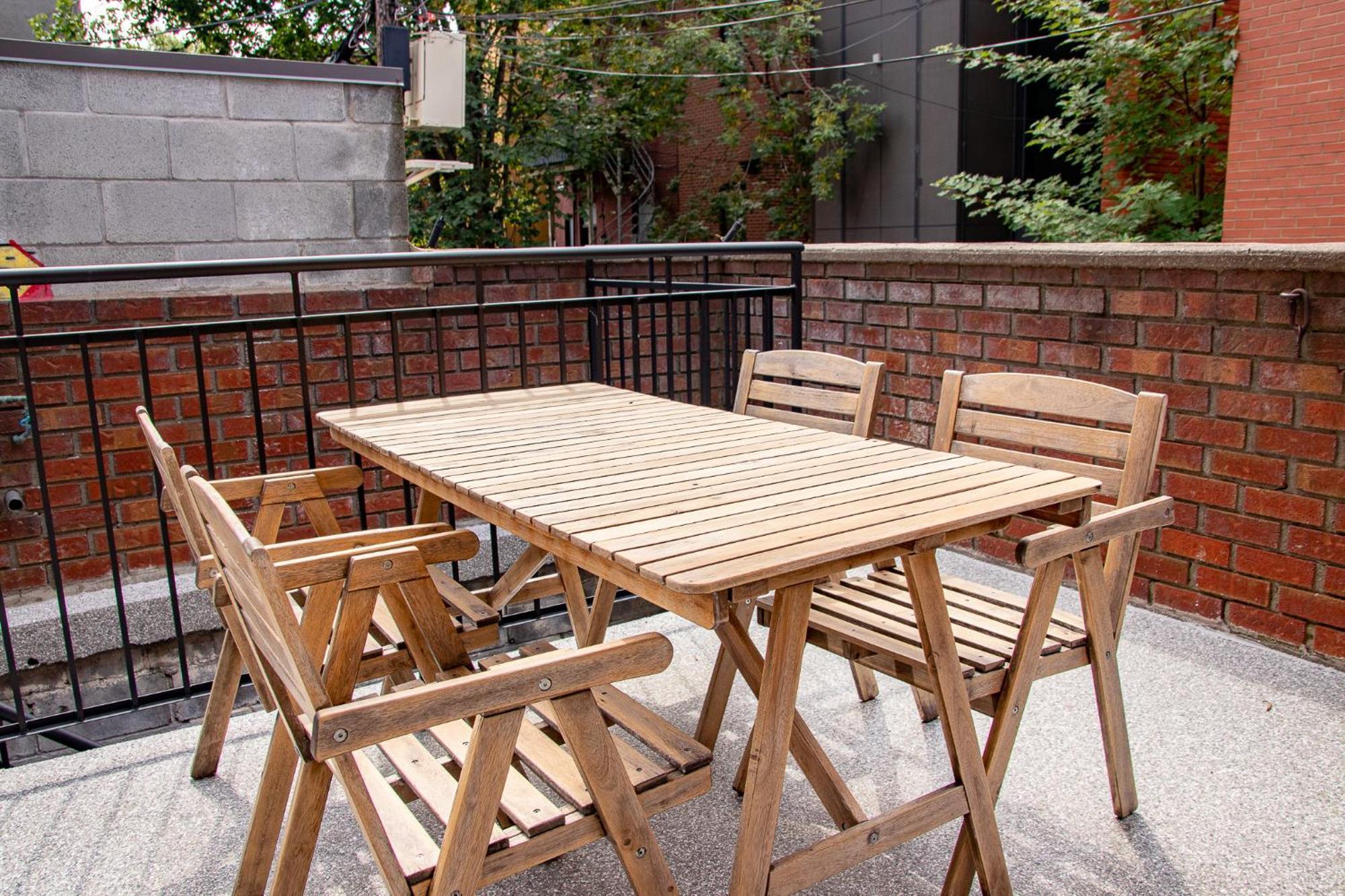 Apartment Gatsby - Selfcheckin - Rooftop - Terraces - St-denis Montreal