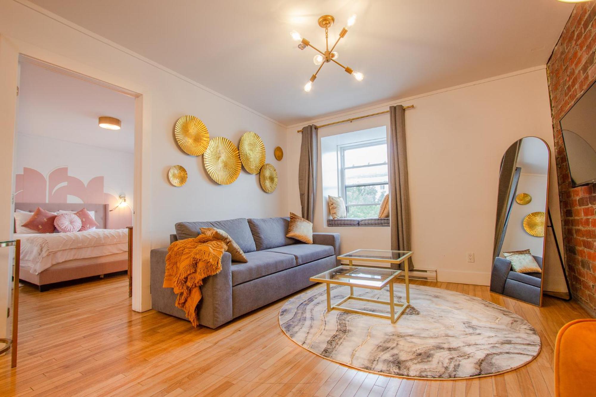 Apartment Gatsby - Selfcheckin - Rooftop - Terraces - St-denis Montreal