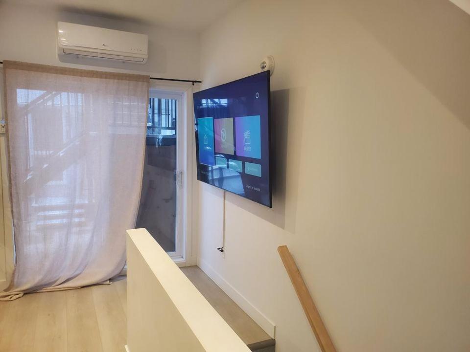 Atwater Luxe Loft Apartment