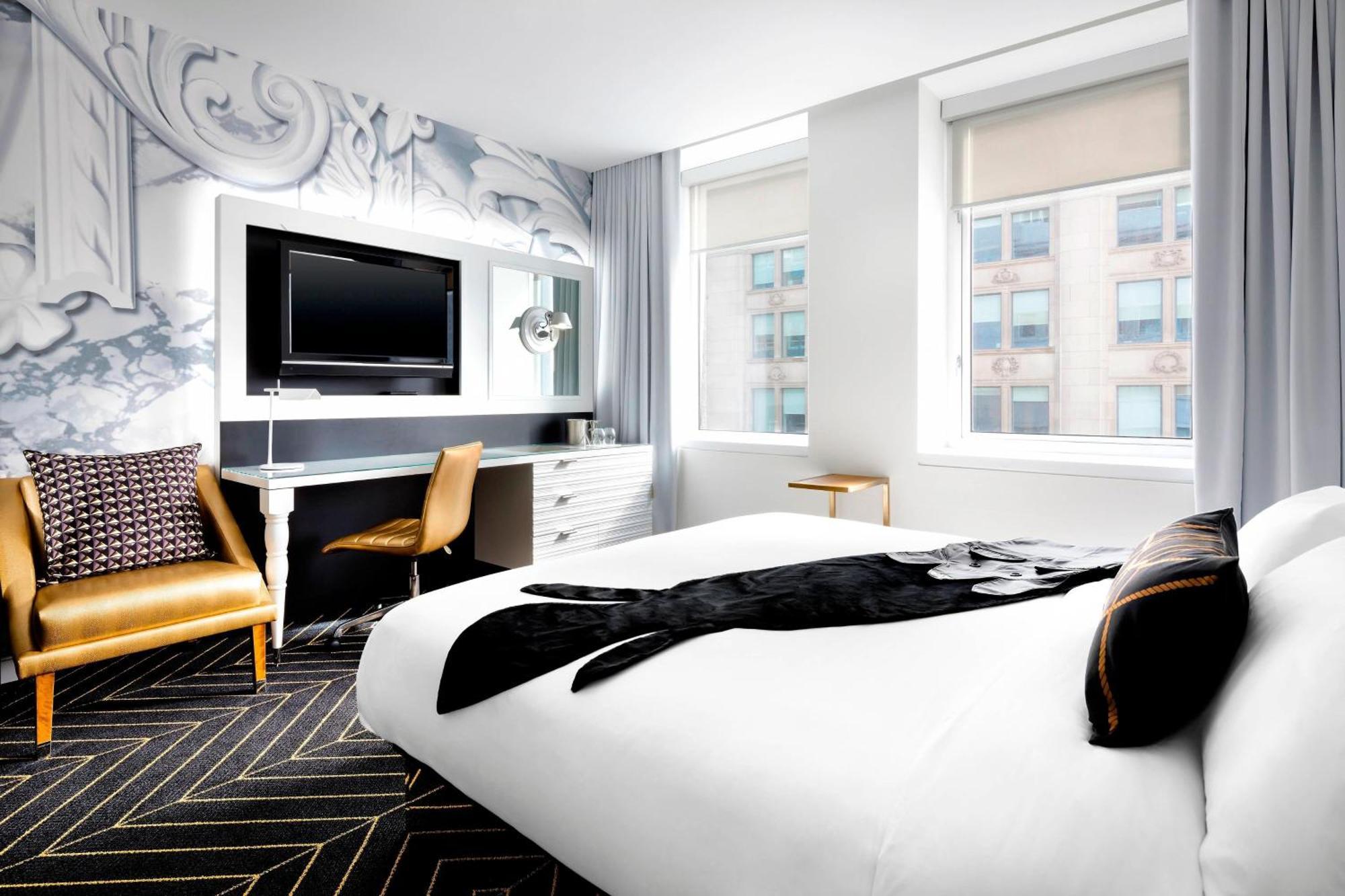 Hotel W 4*