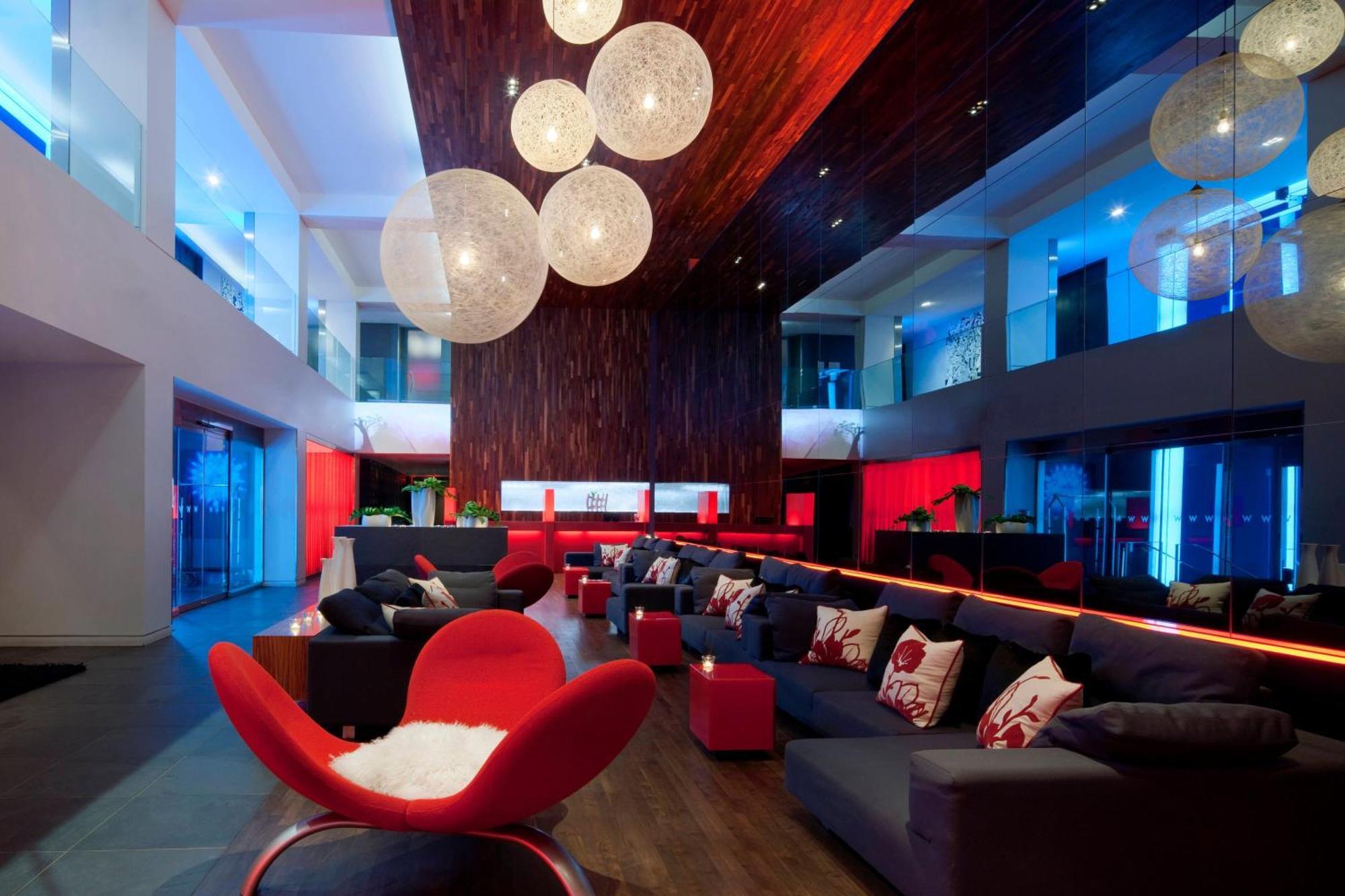 Hotel W 4*