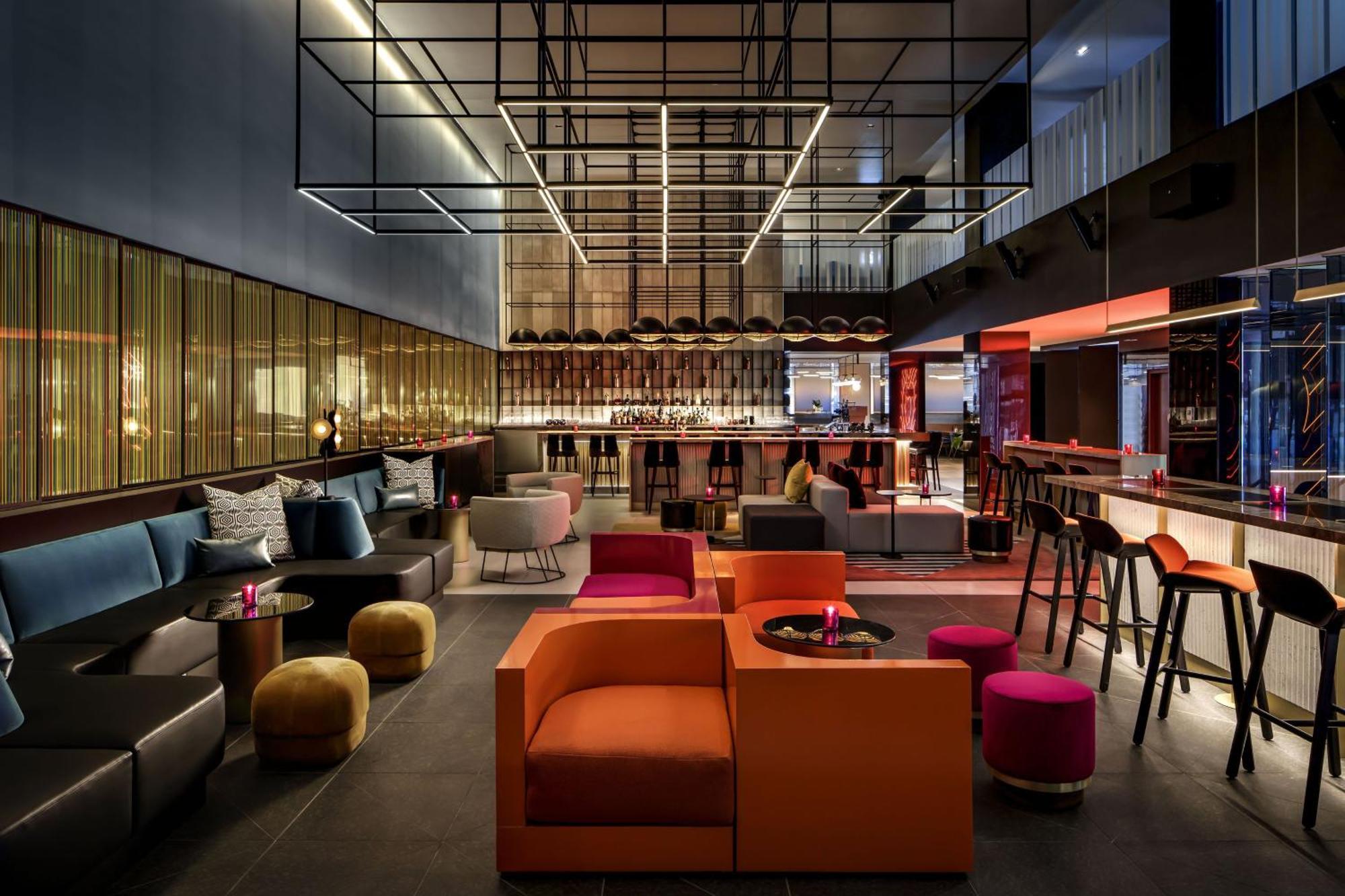 W Hotel 4*