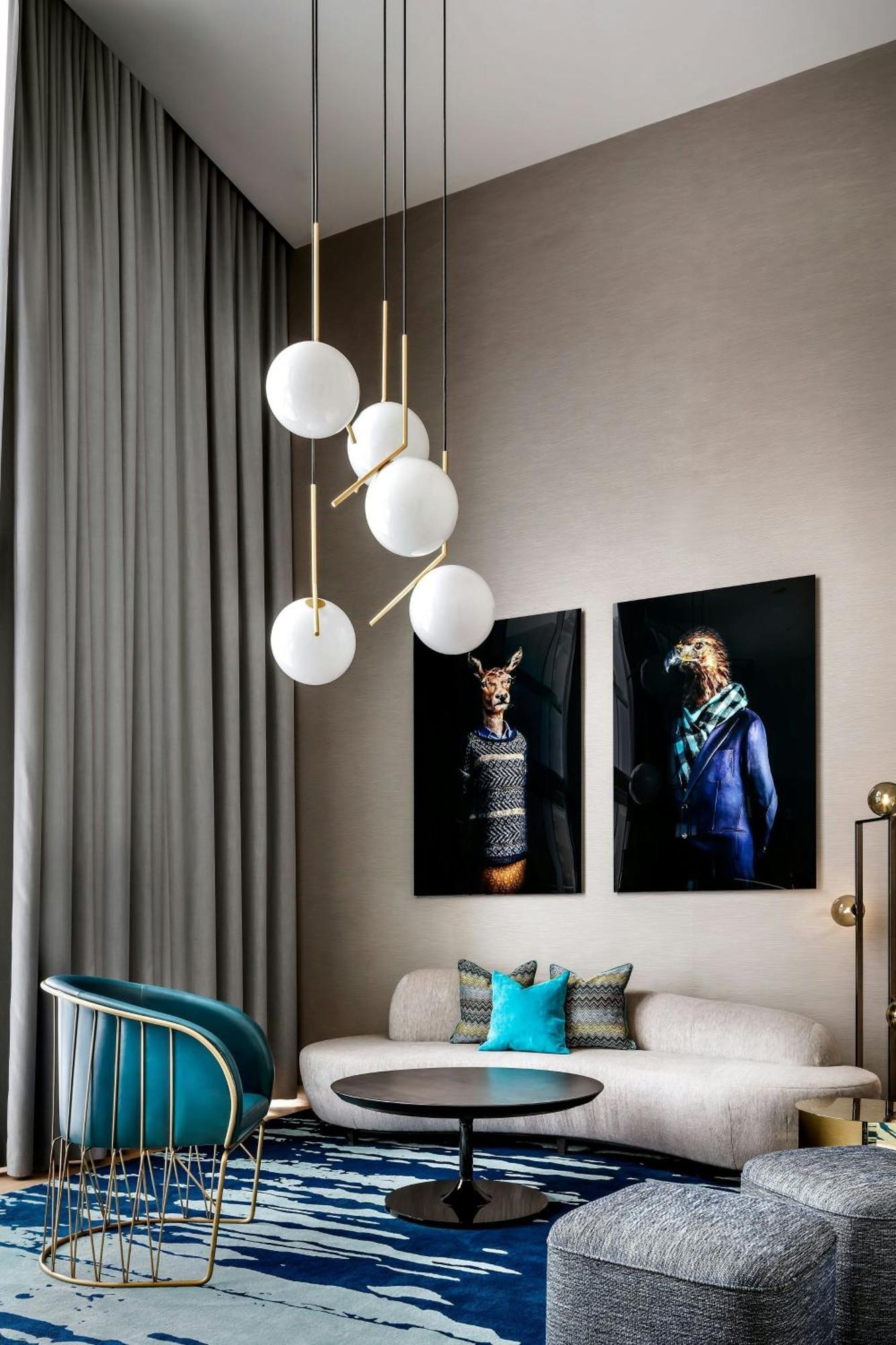 W 4* Montreal