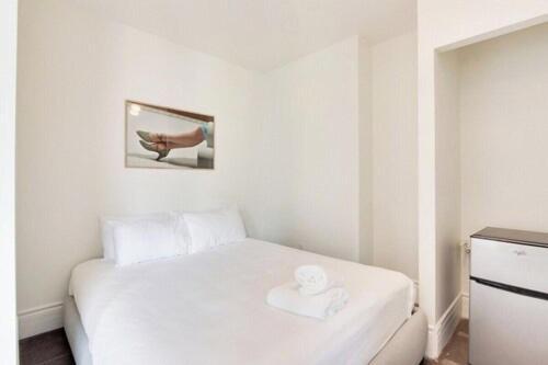 Aberdeen Hotel 3*