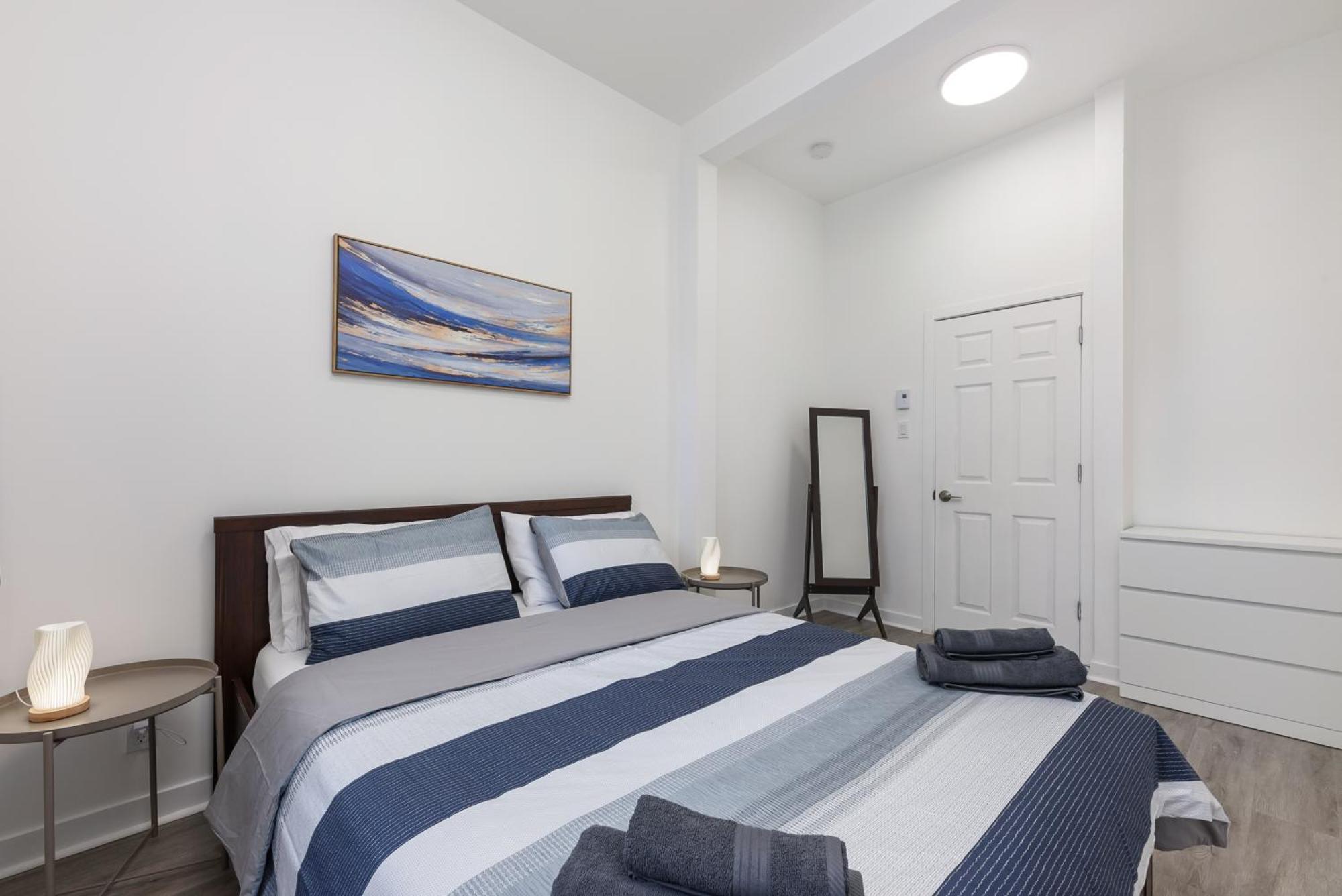 Brand New 2 Bedroom In The Heart Of The * Montreal