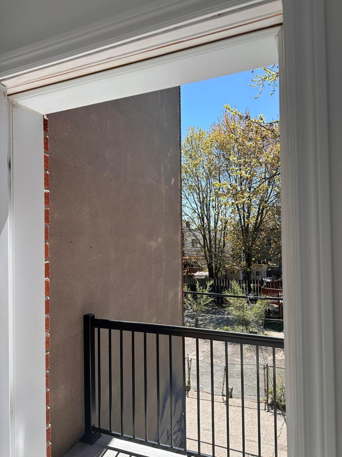Bed & Breakfast Lumineuse Et Confortable