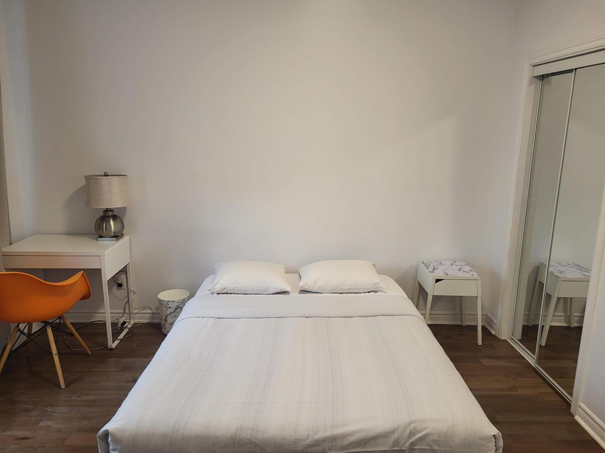 Bed & Breakfast Lumineuse Et Confortable *