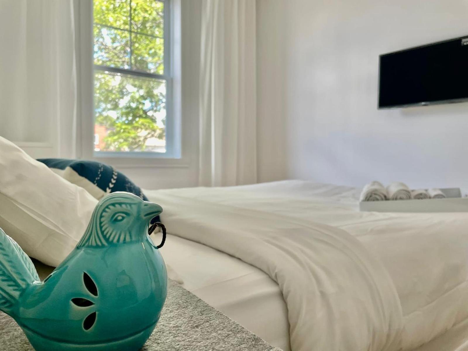 Bed & Breakfast Lumineuse Et Confortable Montreal