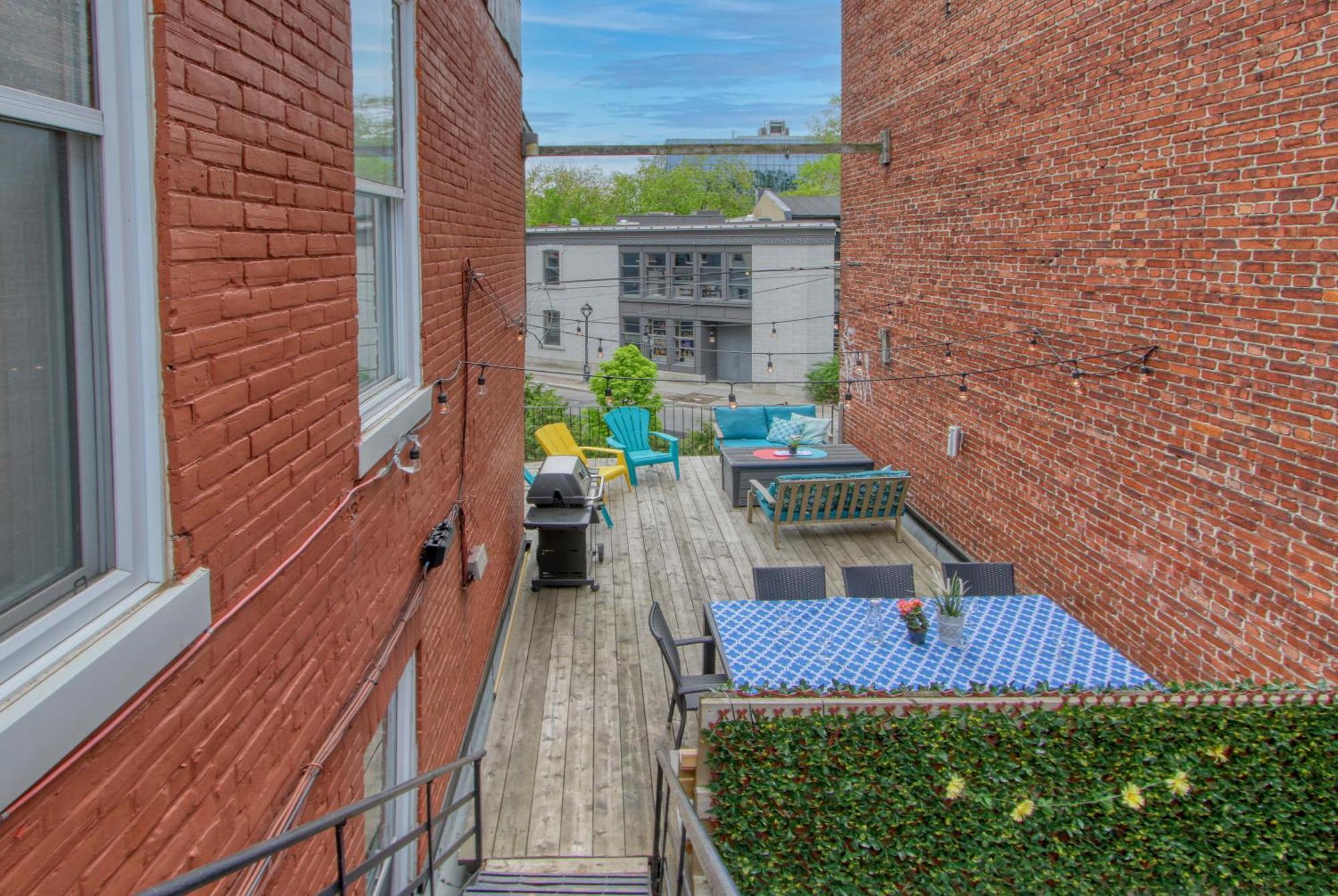 Mtlvacationrentals - The Fabfour * Montreal
