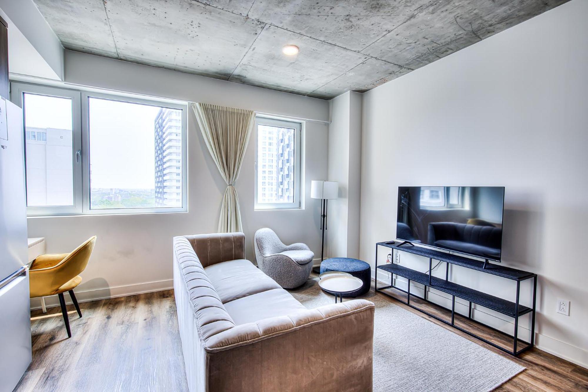 2br+gym For Vip Corporate & Students Downtown Mtl Apartment *