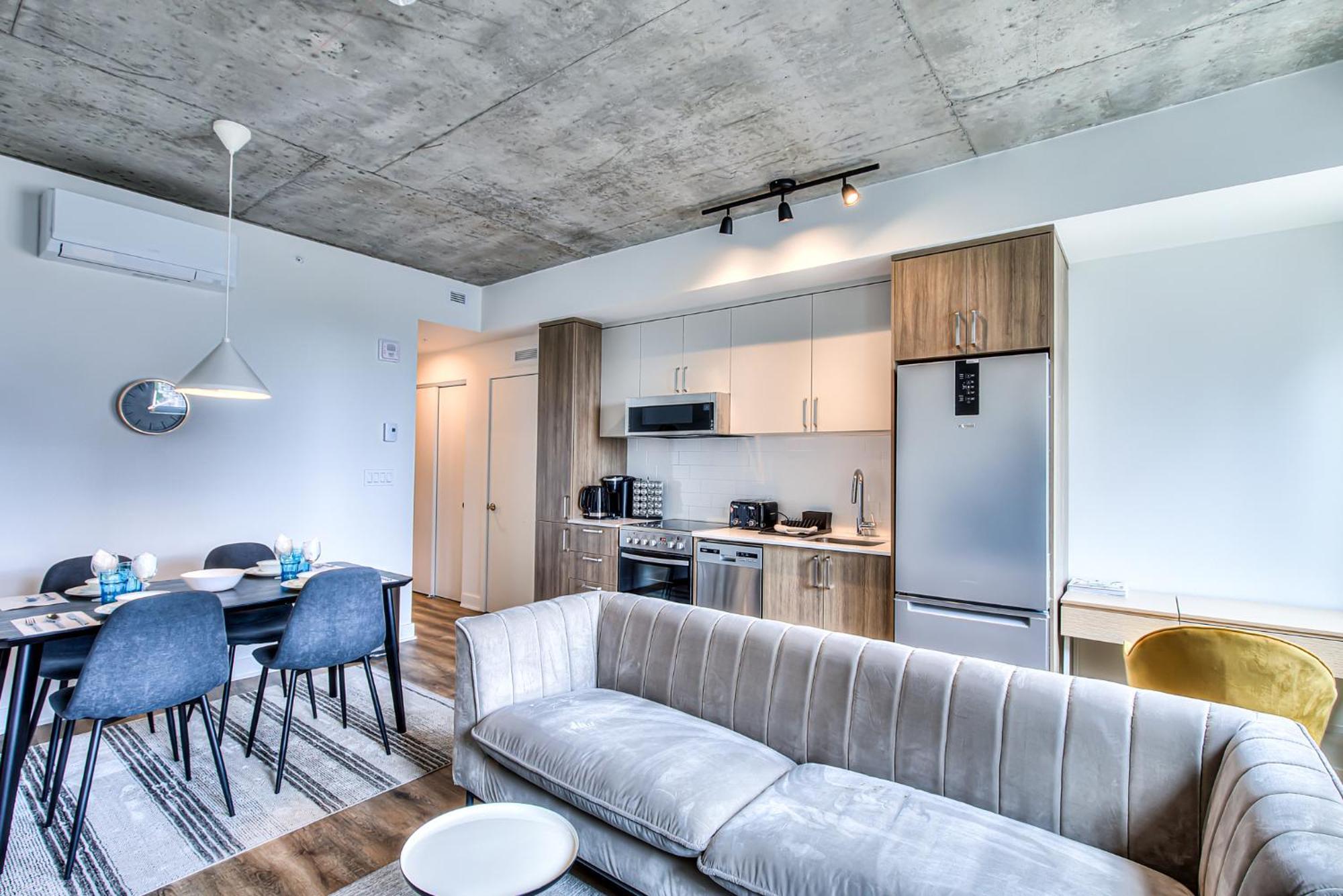 Apartment 2br+gym For Vip Corporate & Students Downtown Mtl Montreal