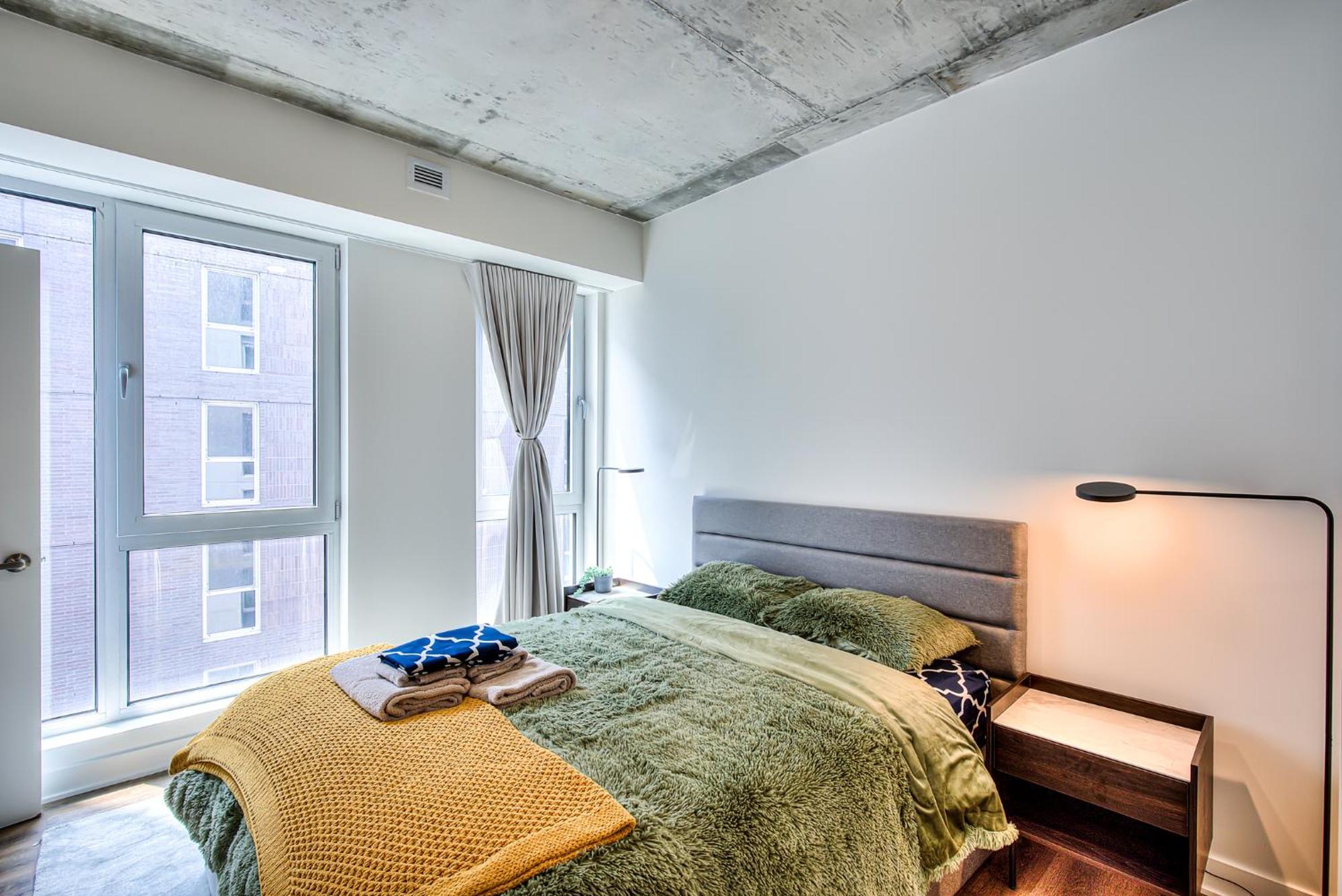 Apartment 2br+gym For Vip Corporate & Students Downtown Mtl Montreal